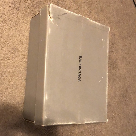 Balenciaga baby blue size 12 - Picture 3 of 6